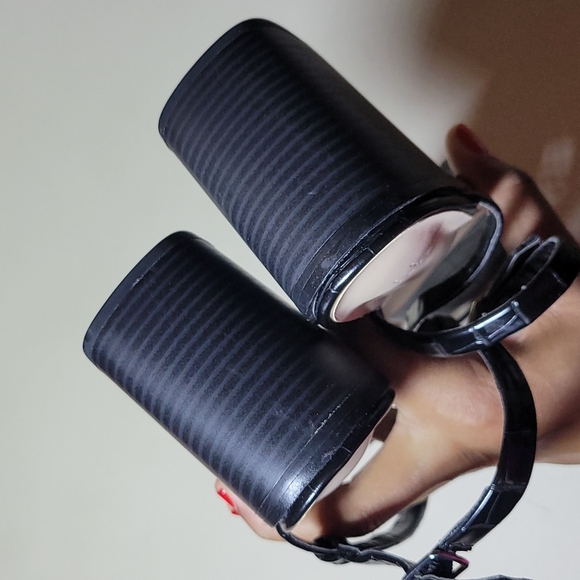 H by Halston Sandal Block Heel Size 11 - Picture 4 of 8